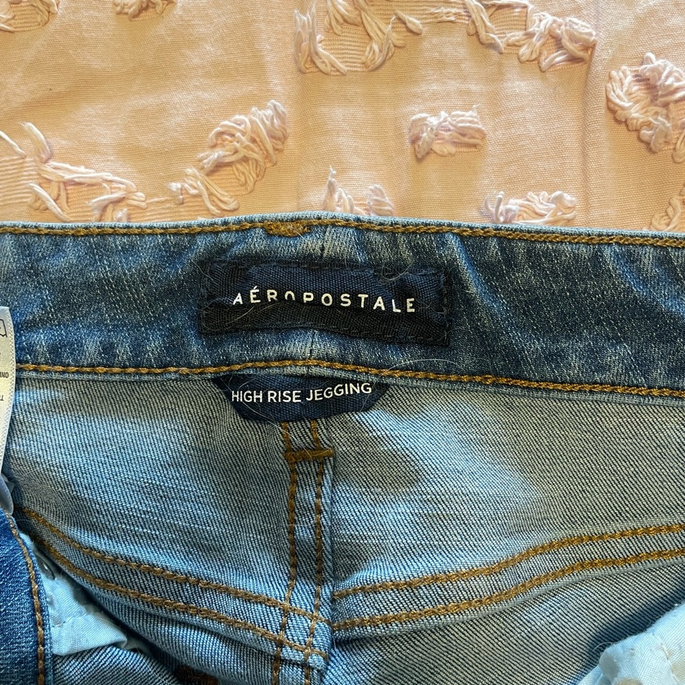 Jeans - Picture 2 of 3